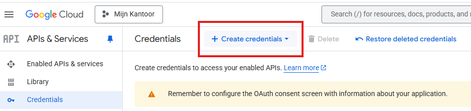 Pagina Credentials in APIs & Services met de gemarkeerde knop Create credentials bovenaan.