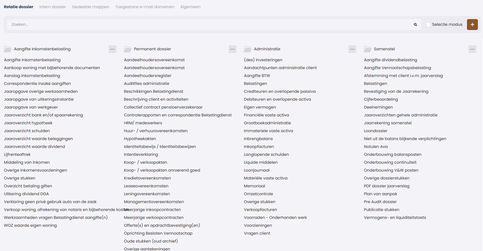 Printscreen van Beheer > Dossier > Relatiedossier met het tabblad Relatie dossier, een zoekveld en de mappen Aangifte Inkomstenbelasting, Permanent dossier, Administratie en Samenstel met hun dossieritems.