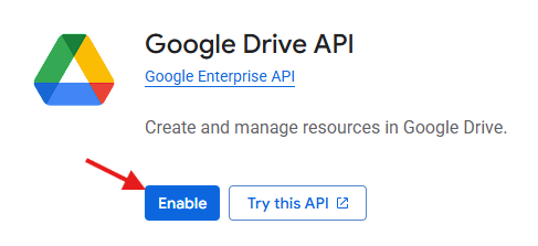Pagina van Google Drive API in Google Cloud met de blauwe knop Enable, aangewezen met een rode pijl.