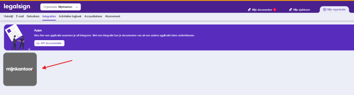 Het tabblad Integraties onder Mijn organisatie in Legalsign, met een pijl naar de tegel van Mijn Kantoor.