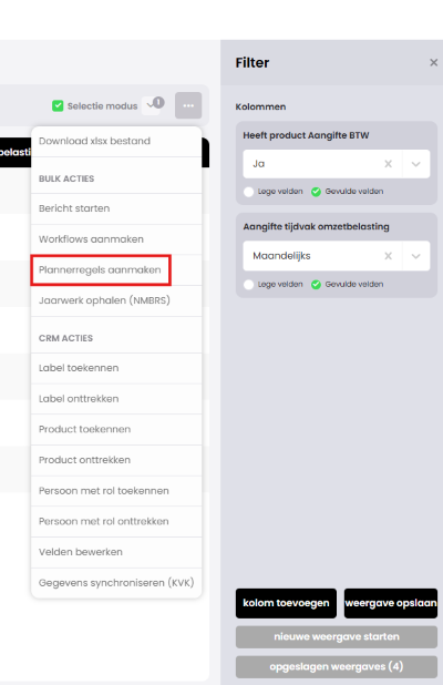Het menu achter de puntjes in Relatie Insights met de bulk actie Plannerregels aanmaken rood gemarkeerd, met dezelfde filters voor Aangifte BTW en tijdvak Maandelijks.