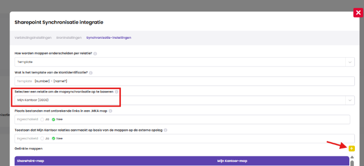 Het tabblad Synchronisatie-instellingen van de SharePoint Synchronisatie integratie, met de relatie Mijn Kantoor (0000) rood omlijnd en een pijl naar de gele +-knop bij Gelinkte mappen.
